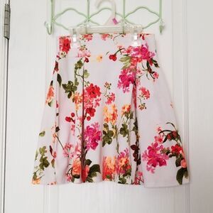 🦋3/$15💰Charlotte Russe Skirt